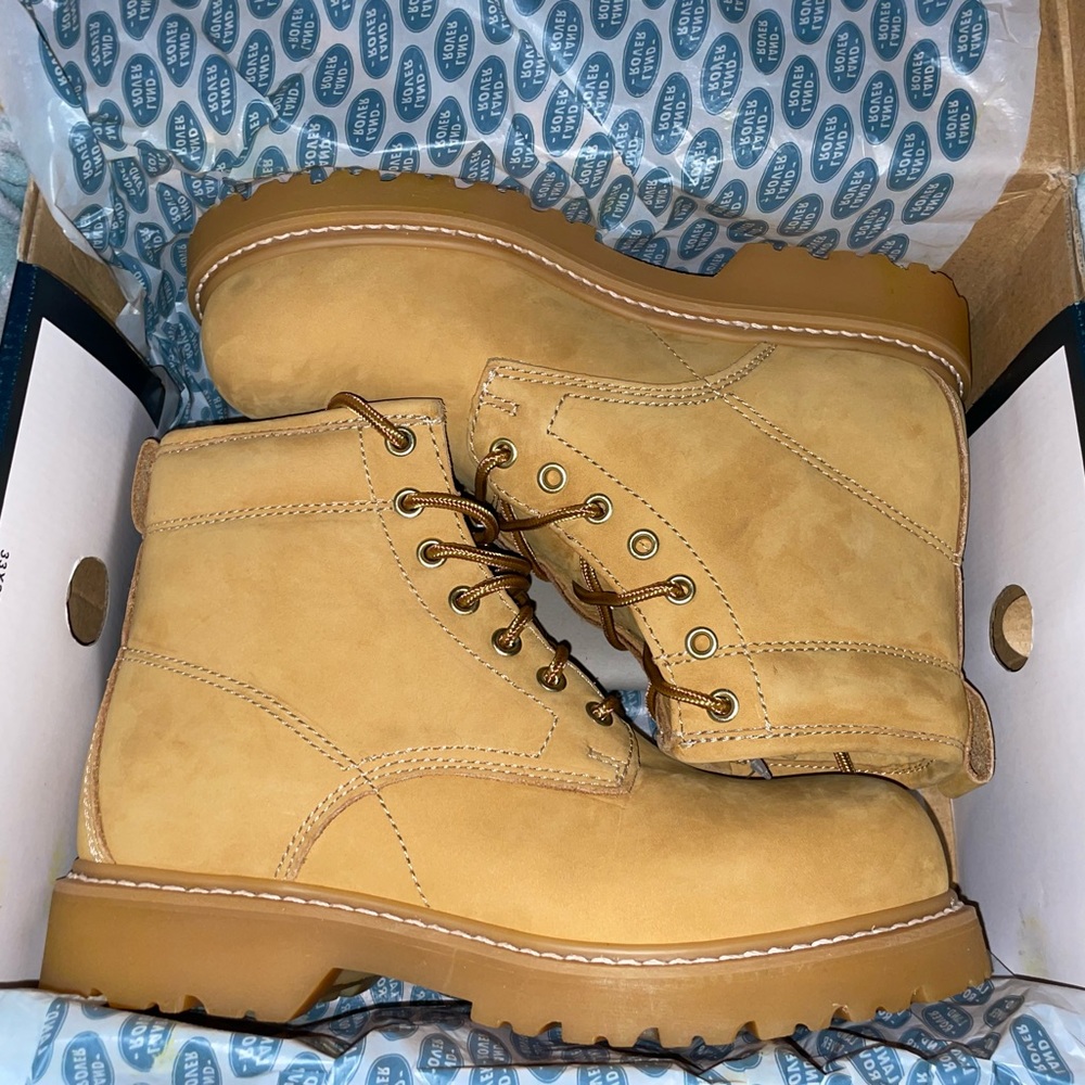 Land Rover Boots